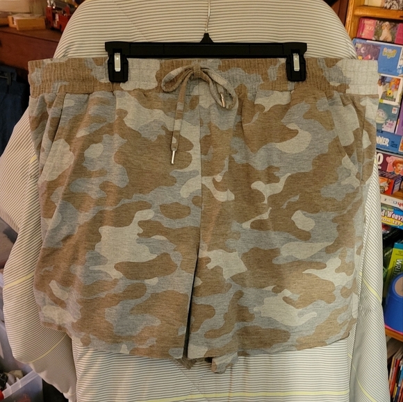 Live Well Lounge Pants - Live Well Lounge 2XL Camo Knit Shorts Drawstring